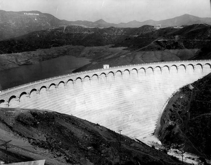 1920s – The Mulholland Dam Before The Hollywood Reservoir Was Filled, With The Hollywoodland Sign Visible In The Background
