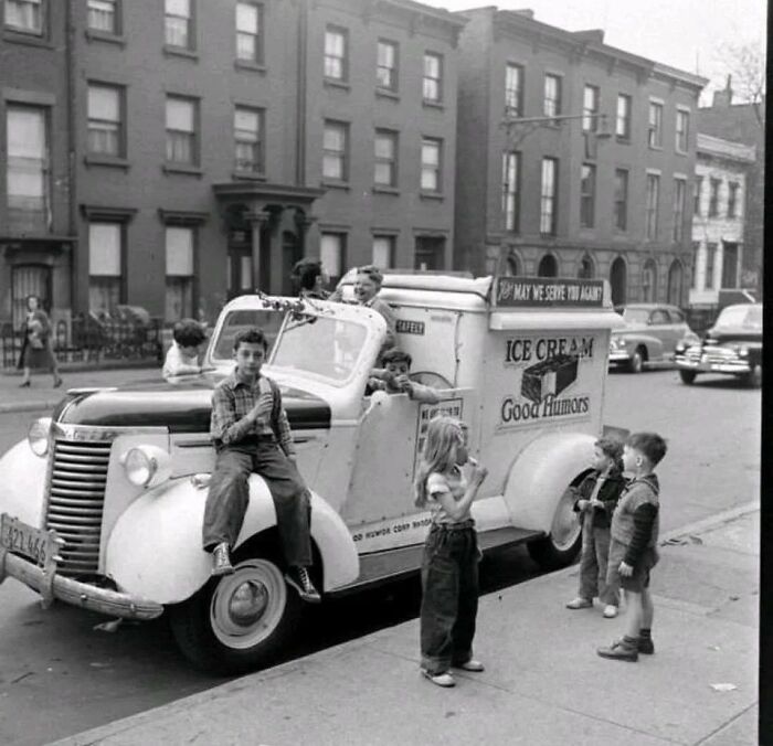 1949 Brooklyn Ice Cream Truck