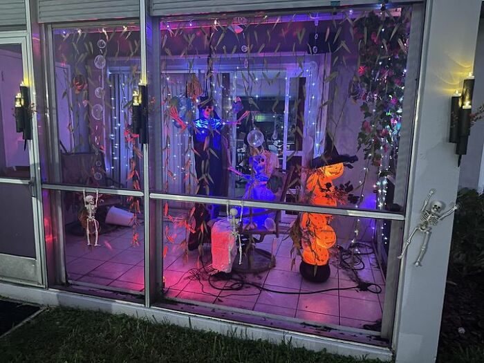 More Completed Halloween On The Lanai