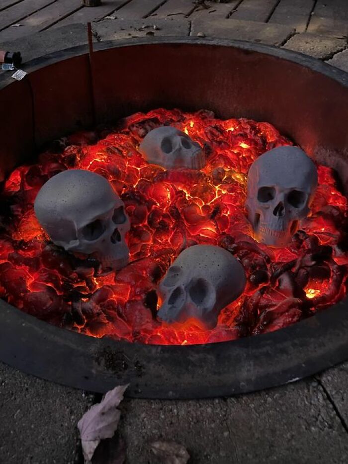 We Are Under A Burn Ban And I Had Made These Refractory Skulls Hoping To Use Them In My Fire Pit. So, I Made A Faux Fire That Turned Out Pretty Realistic!