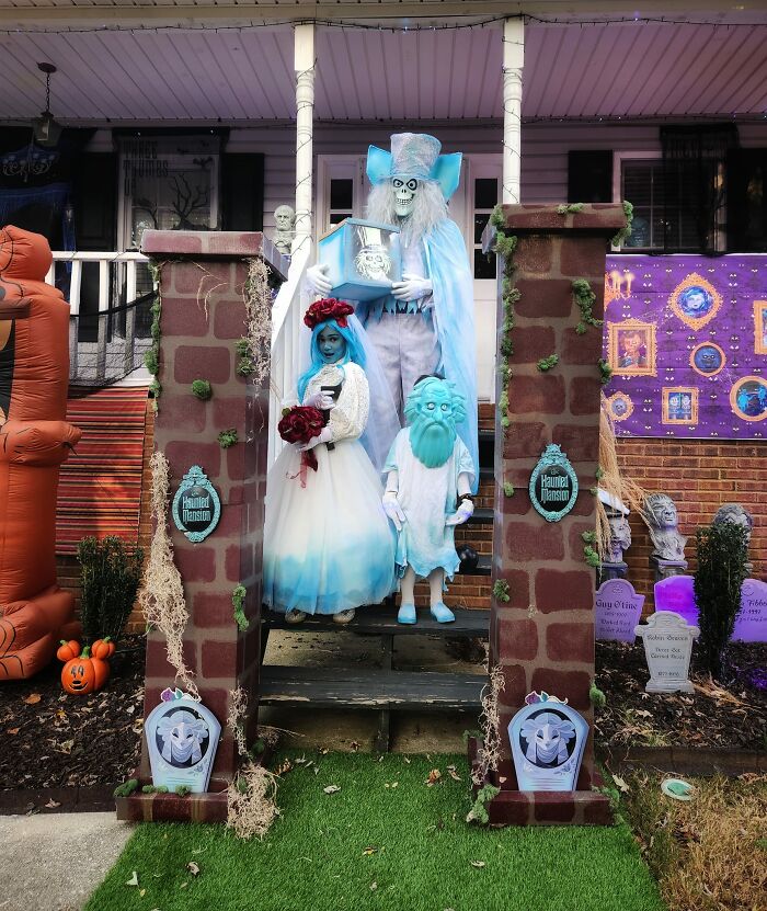 Our Haunted Mansion Theme Last Halloween