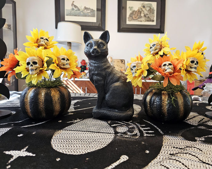 Skull Flowers. Made Using All Dollar Tree Items