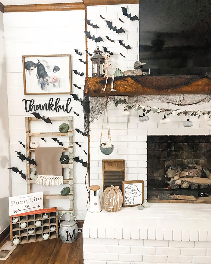 October Is My Favorite Time Of Year. I Love The Cooler Weather, Leaves Changing, Pumpkin Smells And Flavors, And Scary Movies