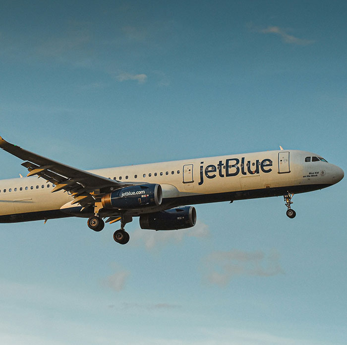 Controversial Argument Between Jessica Chastain And JetBlue Goes Viral: &ldquo;Girl, Read The Room&rdquo;