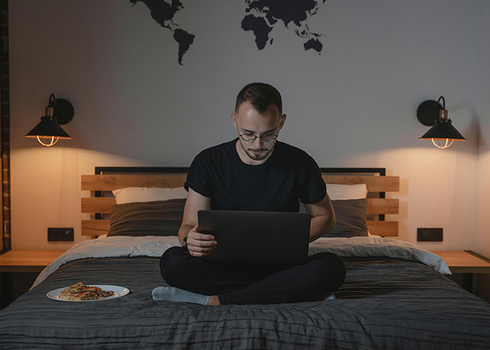 &ldquo;My Dog Was Simply Sitting&rdquo;: Worker Maliciously Complies With No-Dogs Home Office Policy