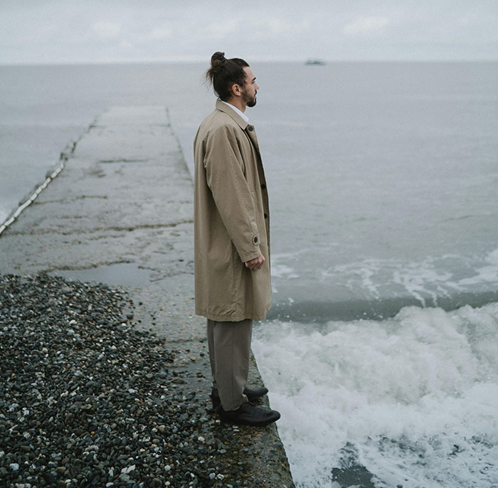 Someone Asked “How Did You Lose Your Best Friend?” And 50 People Got Honest