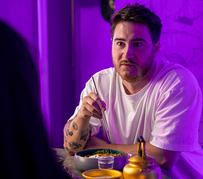 &ldquo;She Seemed Embarrassed&rdquo;: Man Walks Out From A Date, Asks If He Was A Jerk