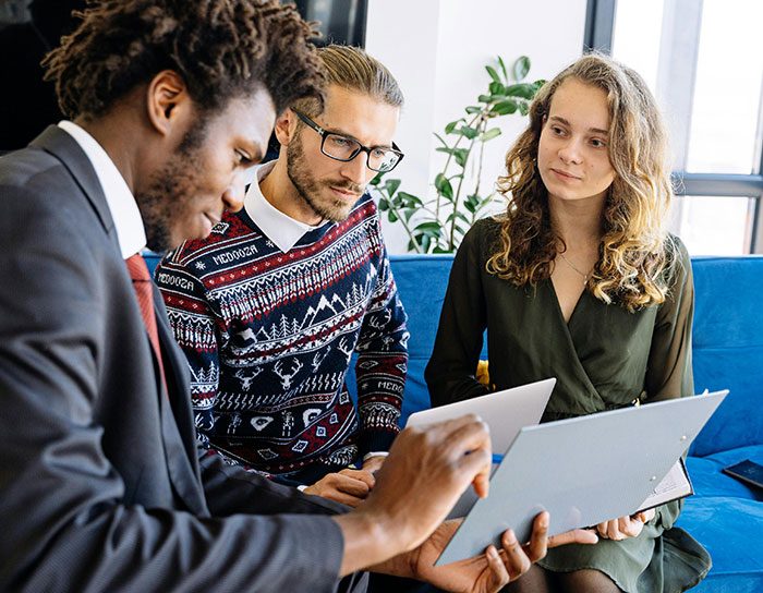 "Diamonds": 35 Old Trends That Many People Don't Realize Are Harmful