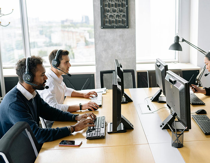 "Diamonds": 35 Old Trends That Many People Don't Realize Are Harmful