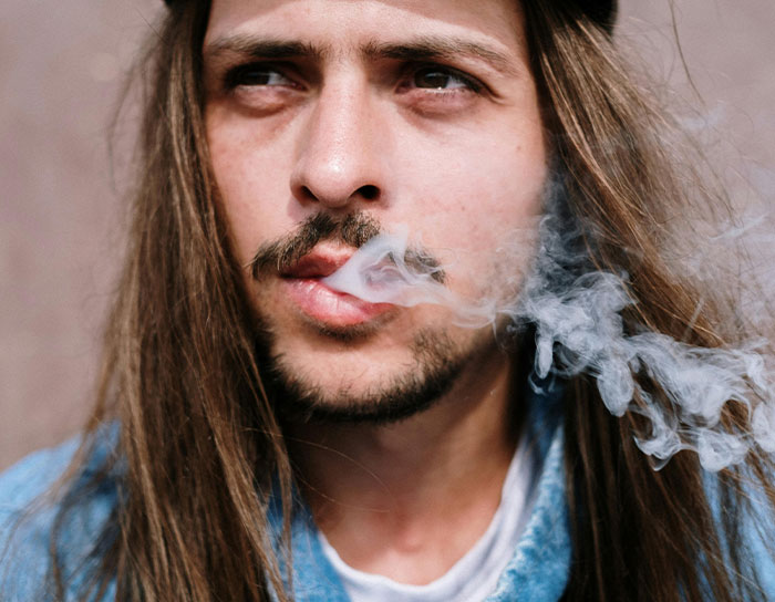 "Diamonds": 35 Old Trends That Many People Don't Realize Are Harmful