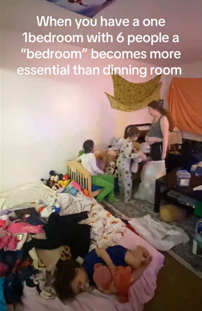 &ldquo;Insanity At Its Finest&rdquo;: Parents Dragged Online For Making Babies They Can&rsquo;t Afford