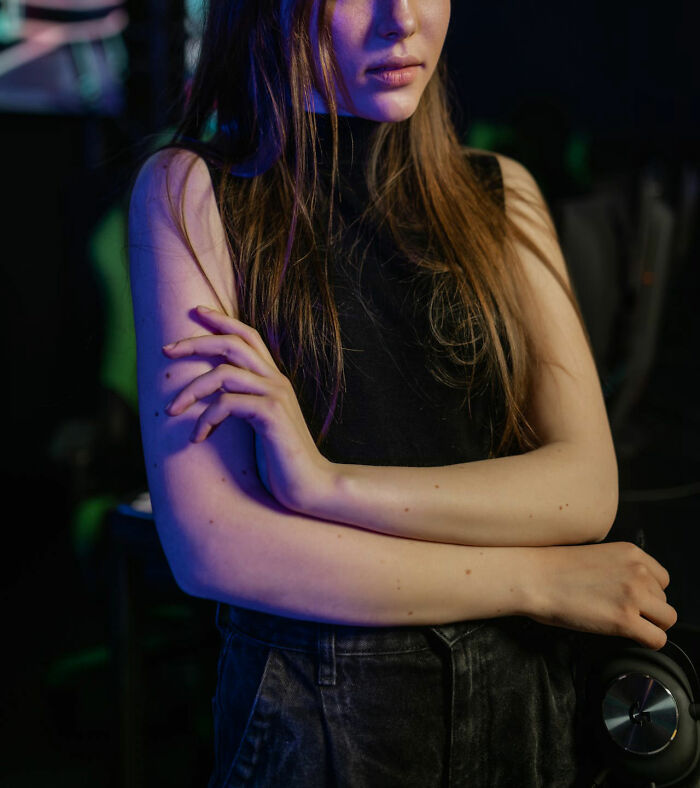 “She Then Called The Secret Service”: 30 Of The Worst Neighbor Experiences People Have Ever Had