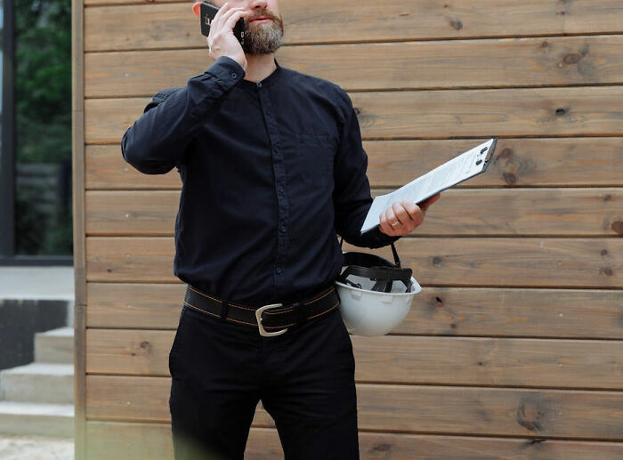 “She Then Called The Secret Service”: 30 Of The Worst Neighbor Experiences People Have Ever Had