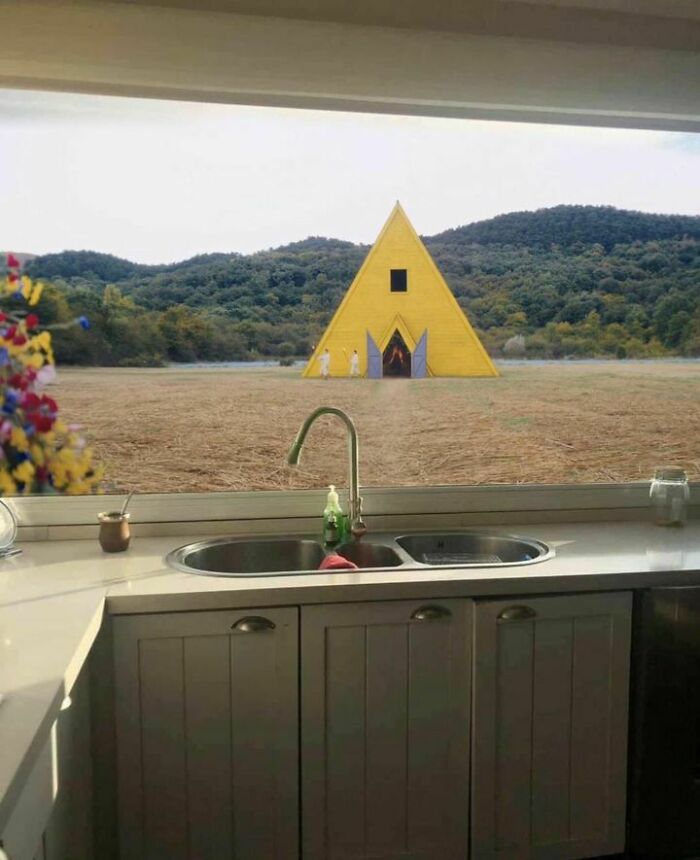 Imagine Doing The Dishes With That View