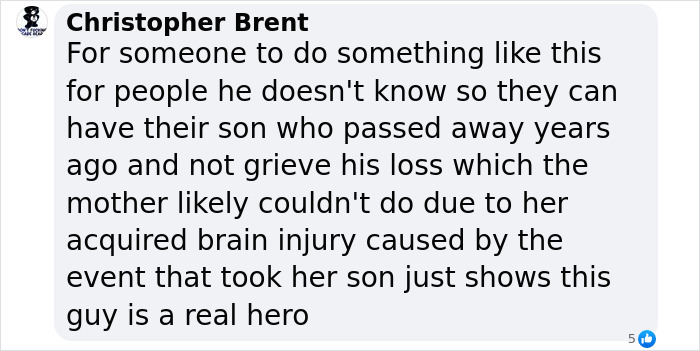 "Faith In Humanity Restored": Policeman Pretends To Be Couple’s Late Son To Comfort Disabled Mom "Faith In Humanity Restored": Policeman Pretends To Be Couple’s Late Son To Comfort Disabled Mom