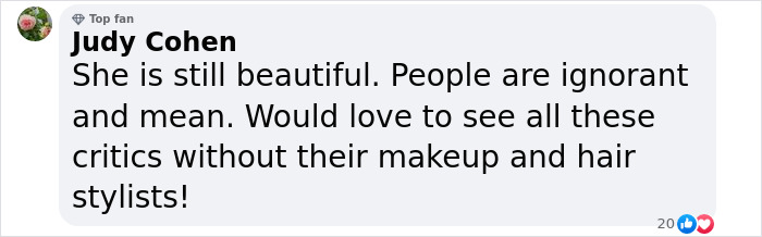 Pamela Anderson Moves People After Explaining Why She Decided To Ditch Makeup