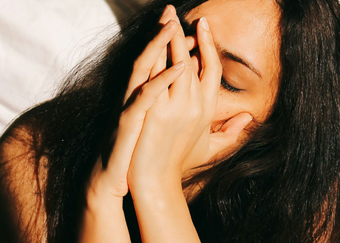 &ldquo;For Real?&rdquo;: Woman Buys Coffee, Thinks Pregnant Cashier&rsquo;s Reaction To It Is Overdramatic