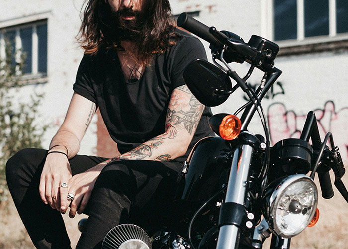 "¿Qué es algo que la gente romantiza pero en realidad es horrible?": 25 respuestas