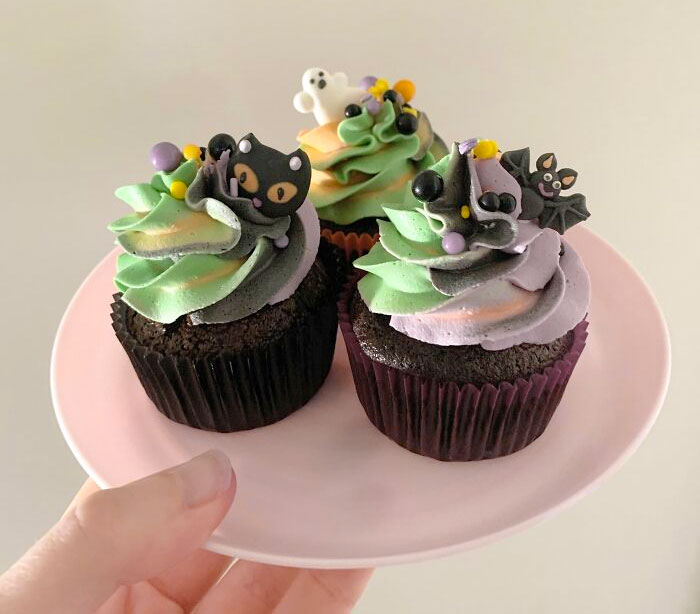 Halloween Cupcakes. So Spooky
