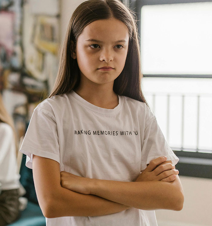 Woman Thinks Of Calling Off Her Wedding Due In A Week Because Of Future Stepdaughter Woman Thinks Of Calling Off Her Wedding Due In A Week Because Of Future Stepdaughter