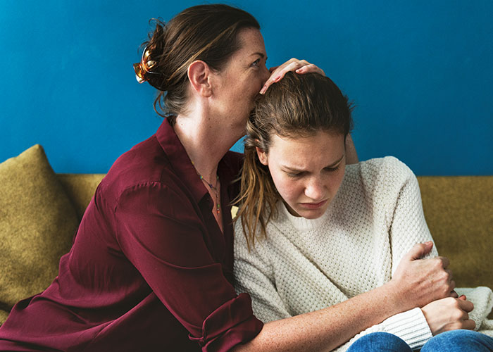 Woman Starts Social Media War On “Psycho” Mom Who Won’t Force Her Kid To Date Or Lose Weight Woman Starts Social Media War On “Psycho” Mom Who Won’t Force Her Kid To Date Or Lose Weight