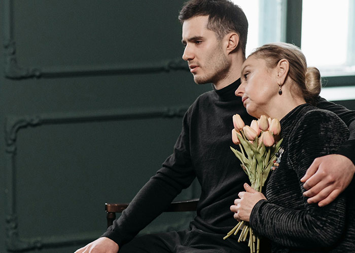 “It's Been 4 Years And I Still Cry”: 40 Life Events You’ll Never Fully Grasp Until They’re Yours