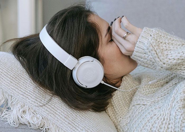 “It's Been 4 Years And I Still Cry”: 40 Life Events You’ll Never Fully Grasp Until They’re Yours