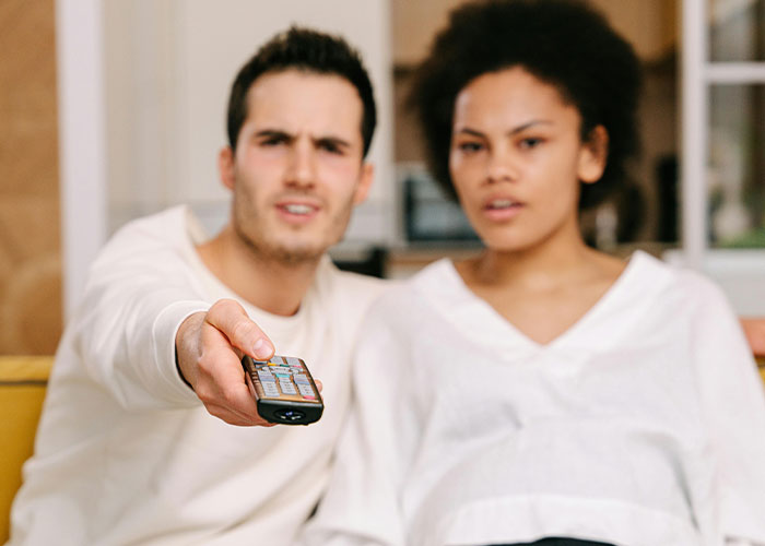 30 Men Come Vent To This Thread About Things That Bother Them But They Don’t Talk About