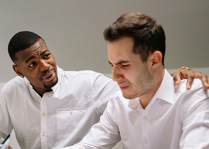 30 Men Come Vent To This Thread About Things That Bother Them But They Don’t Talk About