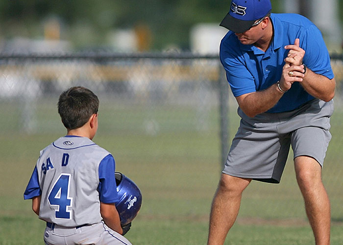 30 Men Come Vent To This Thread About Things That Bother Them But They Don’t Talk About