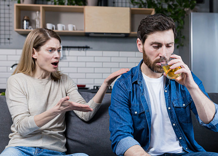 30 Men Come Vent To This Thread About Things That Bother Them But They Don’t Talk About