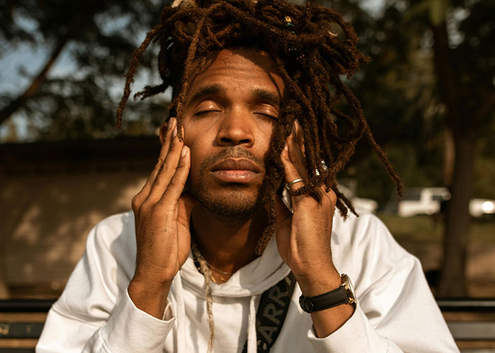 30 Men Come Vent To This Thread About Things That Bother Them But They Don’t Talk About