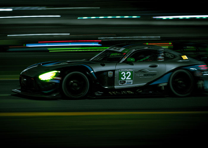 30 People Share Their Shocking Experiences With The Ultra-Rich