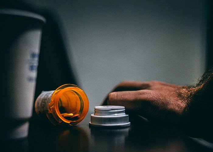 “Fell Onto The Banana”: 50 Times Patients Tried To Fool Doctors With Ridiculous Lies