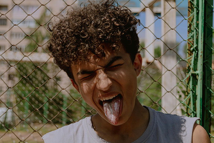 35 Strange, Dangerous And Simply Silly Trends That Had No Reason To Be Created