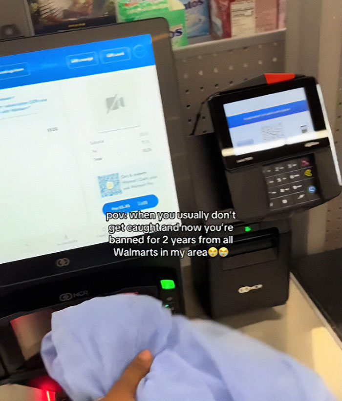 Woman Caught By Walmart&rsquo;s &ldquo;Missed Scan Detection&rdquo; AI Tech, Banned From Stores For 2 Year