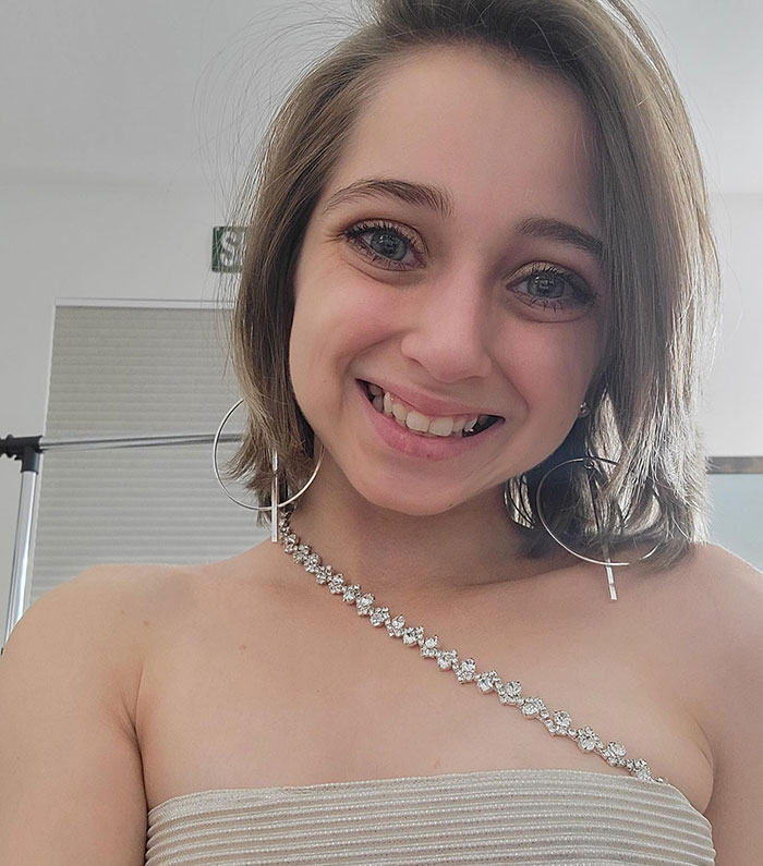 &ldquo;I Don&rsquo;t Look Like A Child&rdquo;: Shauna Rae Defends Herself Against Trolls Who Judge Her Dwarfism