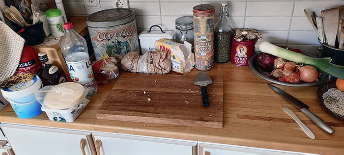 How My Mum's Husband Leaves The Kitchen After His Breakfast Every Day