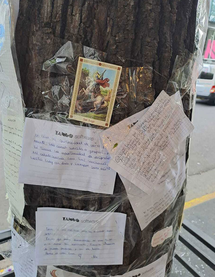 “It Was So Unexpected”: Fans Mourn Liam Payne’s Loss At Hotel Where He Spent His Final Hours “It Was So Unexpected”: Fans Mourn Liam Payne’s Loss At Hotel Where He Spent His Final Hours