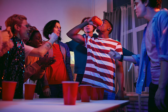 Contractors Drink Customer&rsquo;s Expensive Wine And Have Party Fights In His Home While He&rsquo;s Away