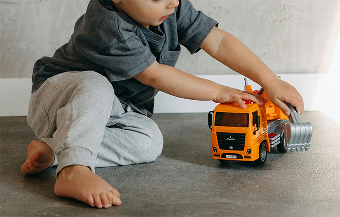 &ldquo;AITA For Not Wanting My Disabled Cousin At My Wedding?&rdquo;