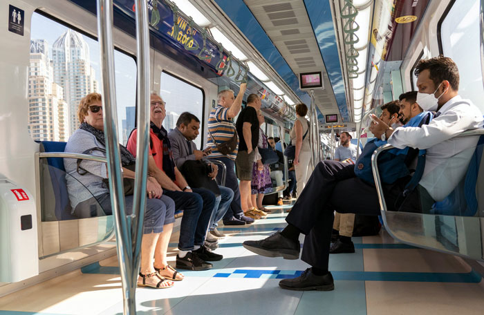 Estas 38 personas nos contaron qué ideas para ahorrar dinero valen la pena y cuáles son una pérdida de tiempo