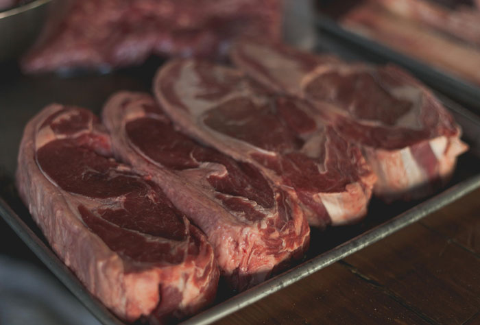 “She Thought Our Home Life Was Insane”: 30 People Share Their Weirdest Childhood Home Rules