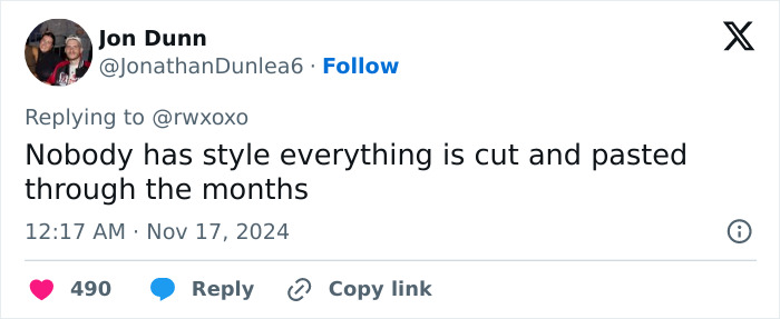 "Zero Forms Of Etiquette Exist": Viral Photo Of Gen Z Women Sparks Heated Fashion Debate "Zero Forms Of Etiquette Exist": Viral Photo Of Gen Z Women Sparks Heated Fashion Debate