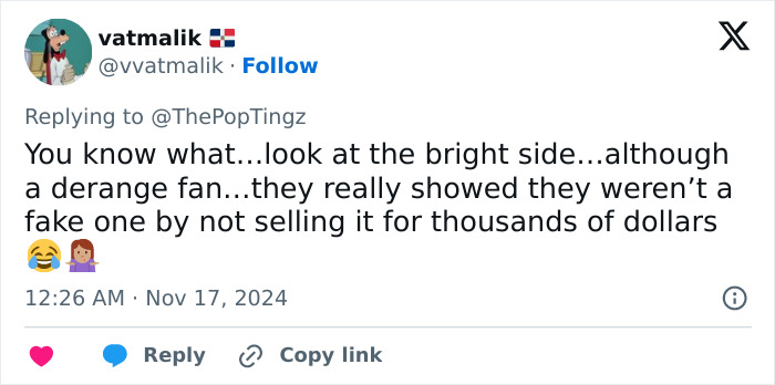 "Her Stylist Must Hate Her": Fan Pulls Hair Extension From Katy Perry’s Head In Wild Video "Her Stylist Must Hate Her": Fan Pulls Hair Extension From Katy Perry’s Head In Wild Video