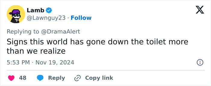 Sabrina Carpenter Acts Out X-Rated Bedroom Move On Stage During Concert: "Ever Tried This One?!"