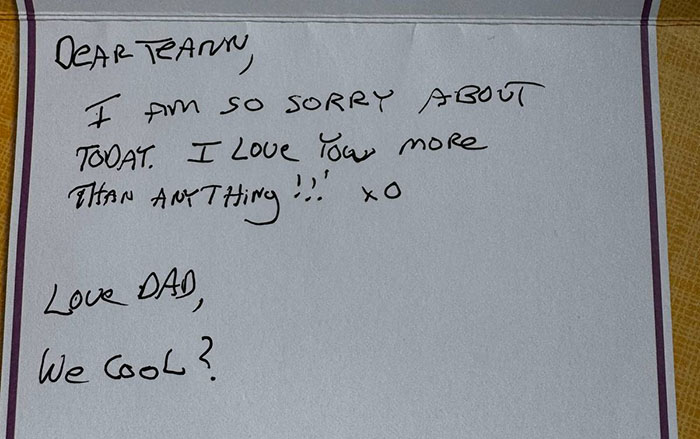 An Apology Note This Dad Slipped Under His Daughter’s Door 15 Years Ago Is Melting Netizens’ Hearts An Apology Note This Dad Slipped Under His Daughter’s Door 15 Years Ago Is Melting Netizens’ Hearts