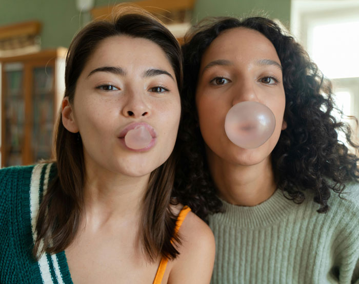 “She Thought Our Home Life Was Insane”: 30 People Share Their Weirdest Childhood Home Rules