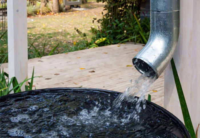 Estas 38 personas nos contaron qué ideas para ahorrar dinero valen la pena y cuáles son una pérdida de tiempo