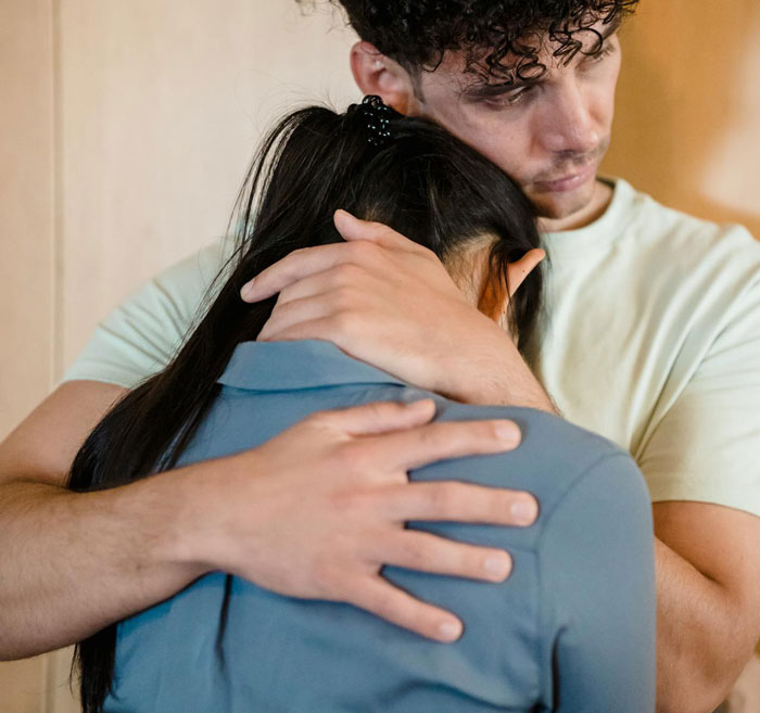 Heartbreaking For The Kids: Couple's Gender Reveal Goes Viral For All The Wrong Reasons